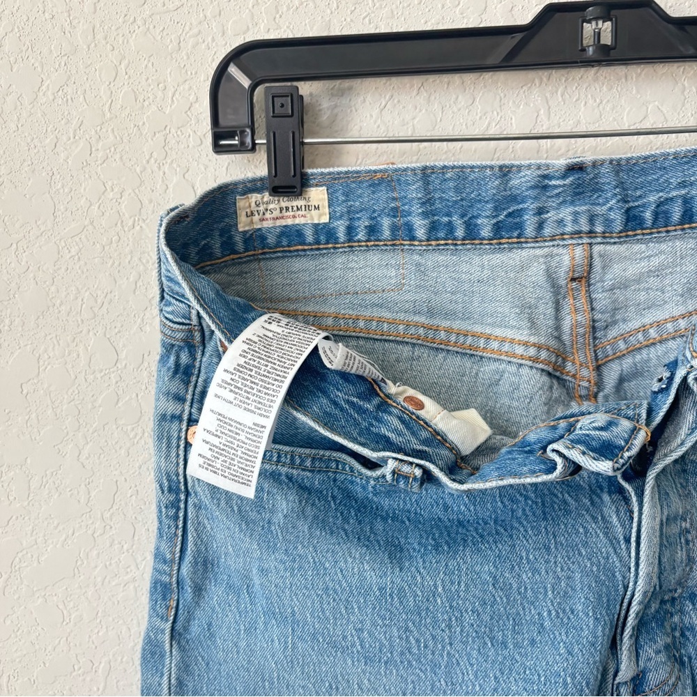 Levi’s Shorts 9” inseam Light Blue Size 30 - Picture 7 of 8